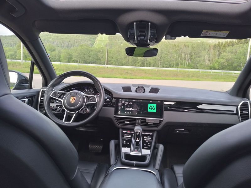 Porsche Cayenne • 2019 • 89,000 km 2