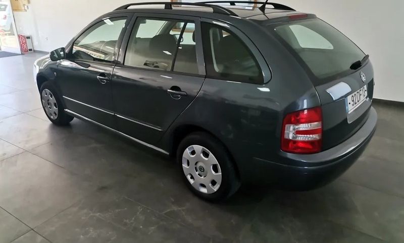 Škoda Fabia • 2007 • 150,000 km 4
