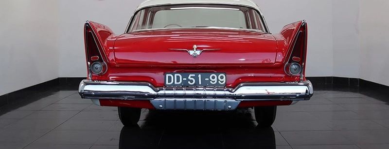 Plymouth Grand Voyager • 1957 • 86,325 km 4