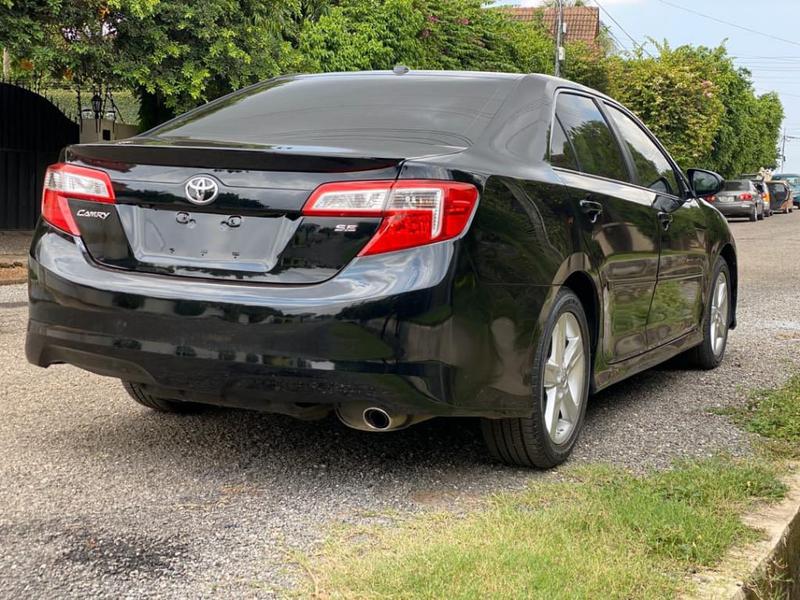 Toyota Camry • 2014 • 4,300 km 2