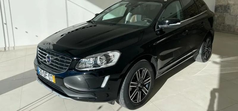 Volvo XC60 • 2016 • 25,000 km 1