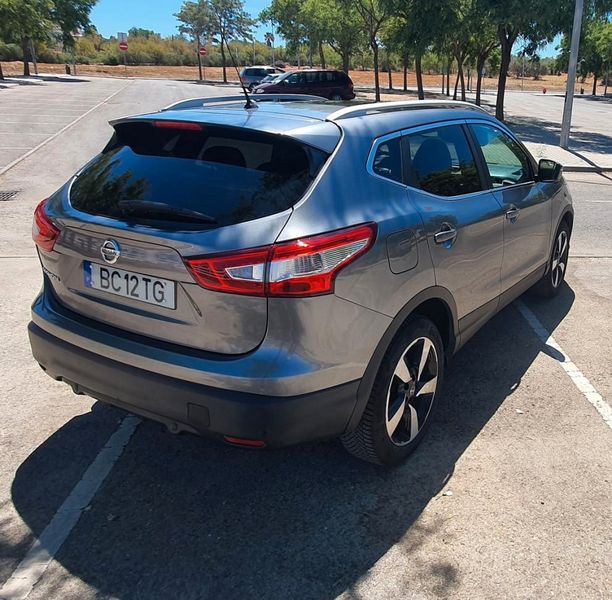 Nissan Qashqai • 2017 • 60,000 km 2