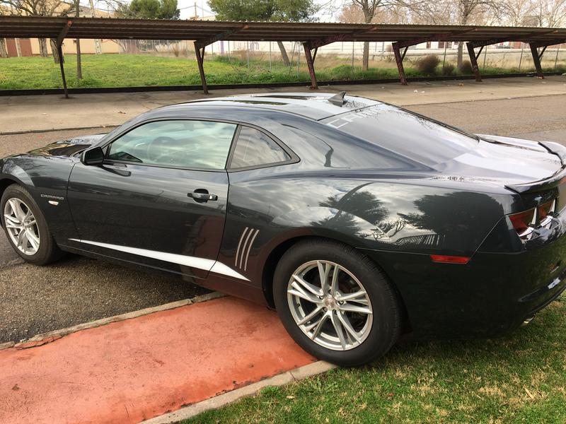 Chevrolet Camaro • 2013 • 93,000 km 2