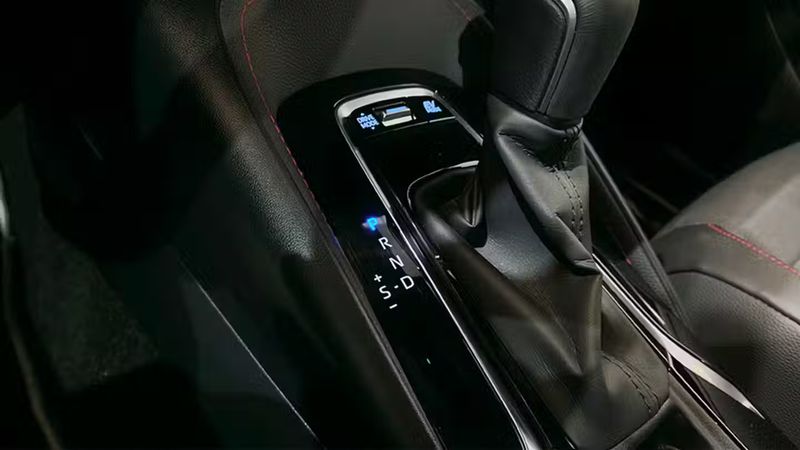 Toyota Corolla Combi • 2020 • 20,378 km 6