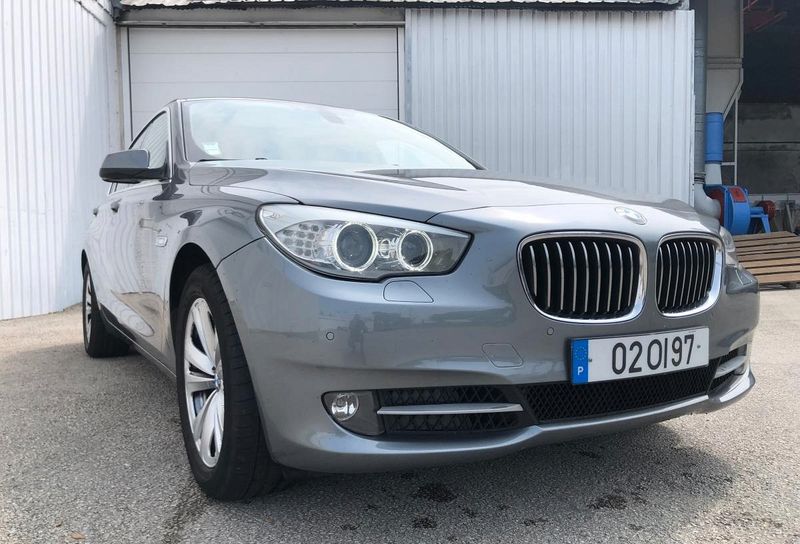 BMW 520D • 2009 • 200,000 km 1