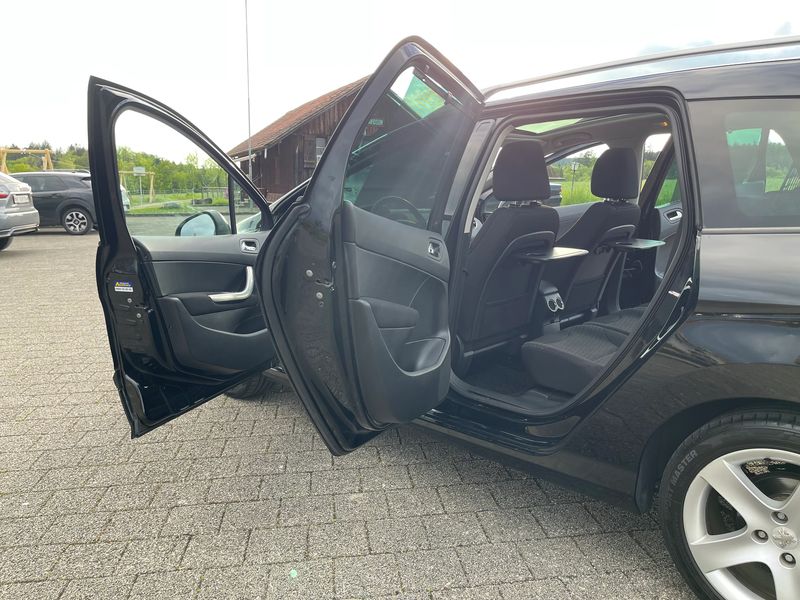 Peugeot 308 SW • 2011 • 172,985 km 5