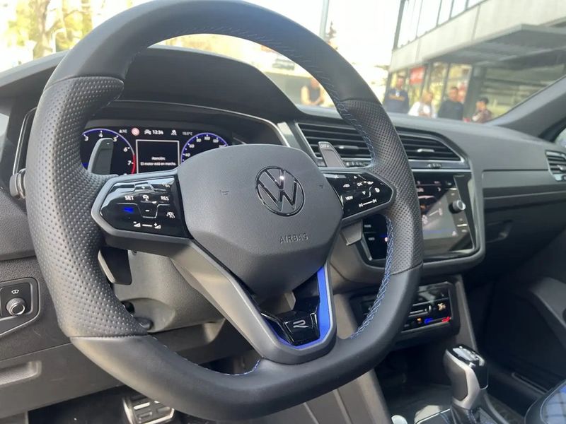 Volkswagen Tiguan • 2023 • 11,000 km 9