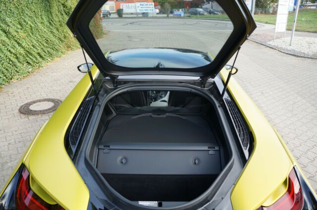 BMW i3 • 2014 • 102,720 km 9