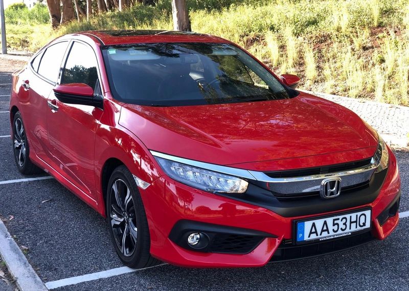 Honda Civic • 2019 • 48,000 km 1