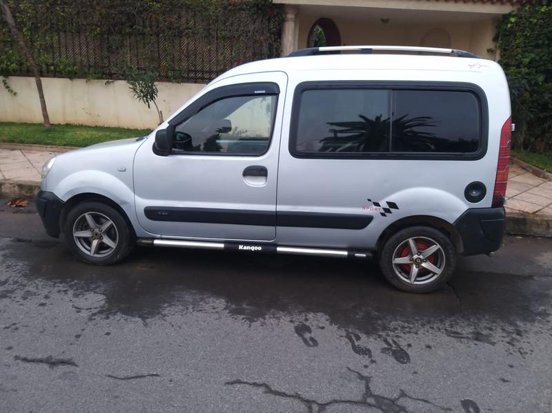 Renault Kangoo • 2009 • 200,000 km 3