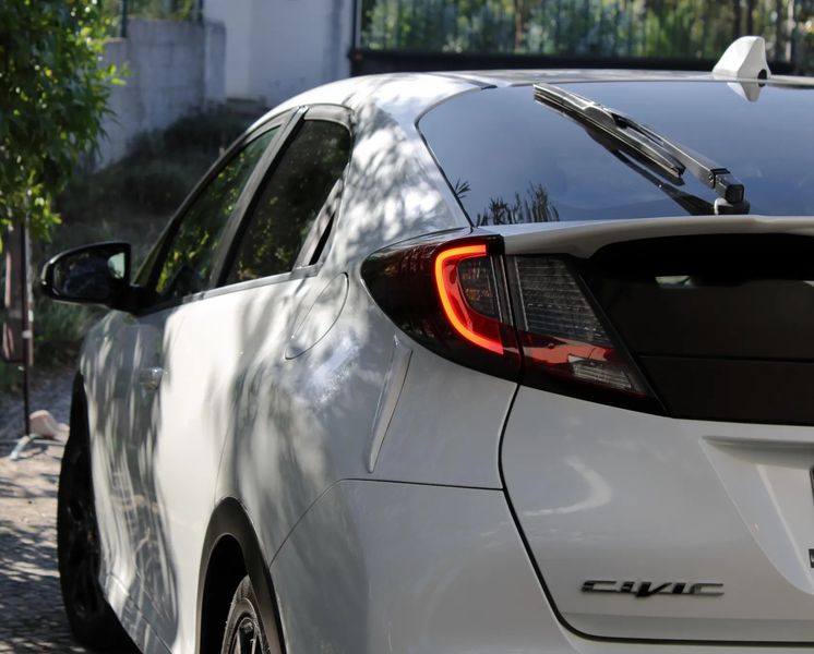 Honda Civic • 2015 • 135,000 km 2