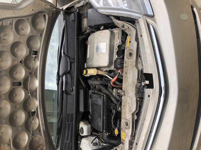 Toyota Prius • 2007 • 164,000 km 3