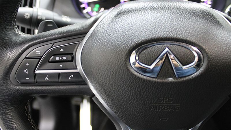 Infiniti Q60 • 2017 • 104,462 km 26
