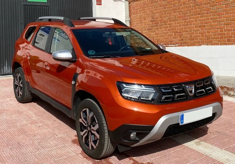 Dacia Duster • 2022 • 25,600 km 1