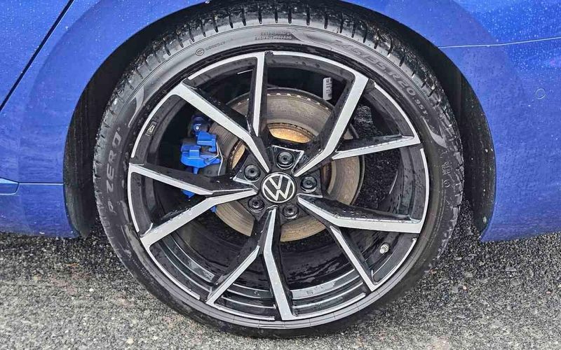 Volkswagen Arteon • 2021 • 31,517 km 6