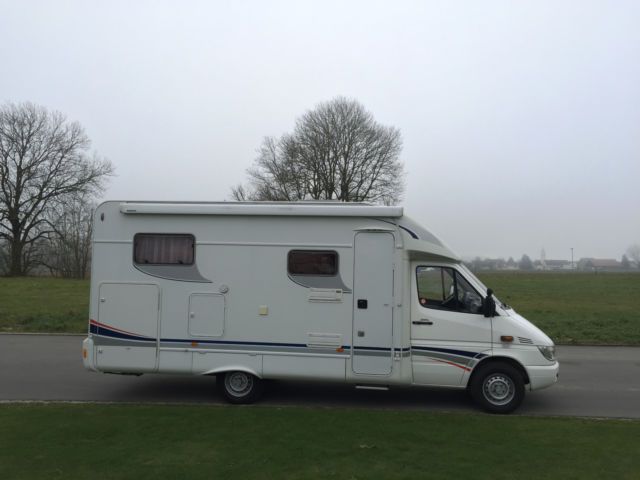 Mercedes-Benz Sprinter • 2005 • 82,000 km 3