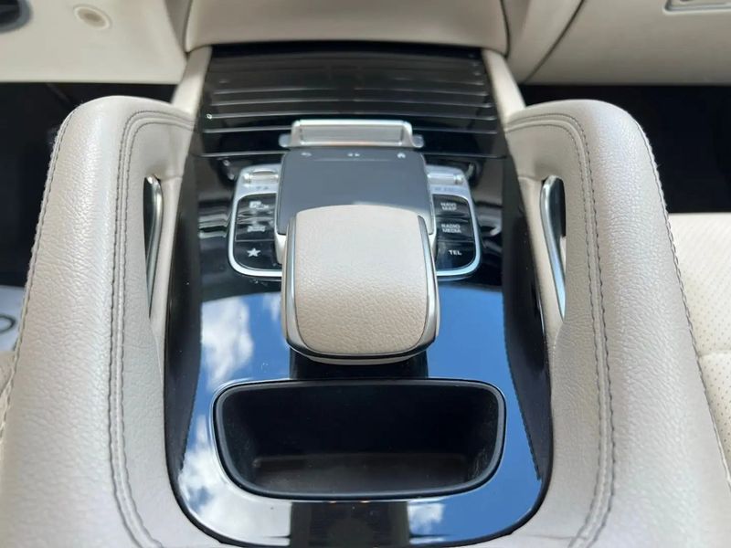 Mercedes-Benz GLE • 2020 • 118,000 km 7