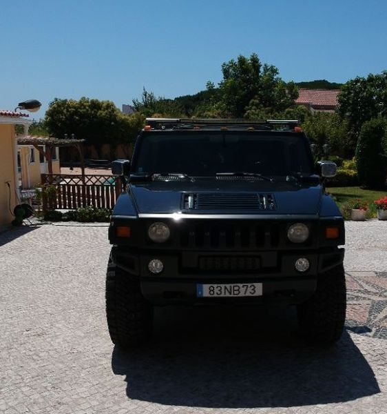 Hummer H2 • 2003 • 82,923 km 1