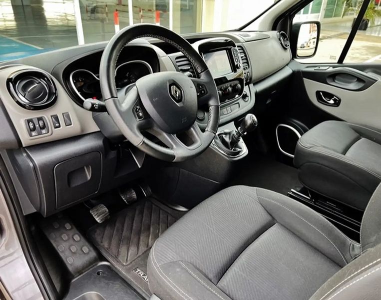 Renault 18 • 2016 • 119,000 km 14