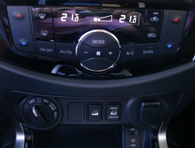 Nissan Navara • 2017 • 124,000 km 12