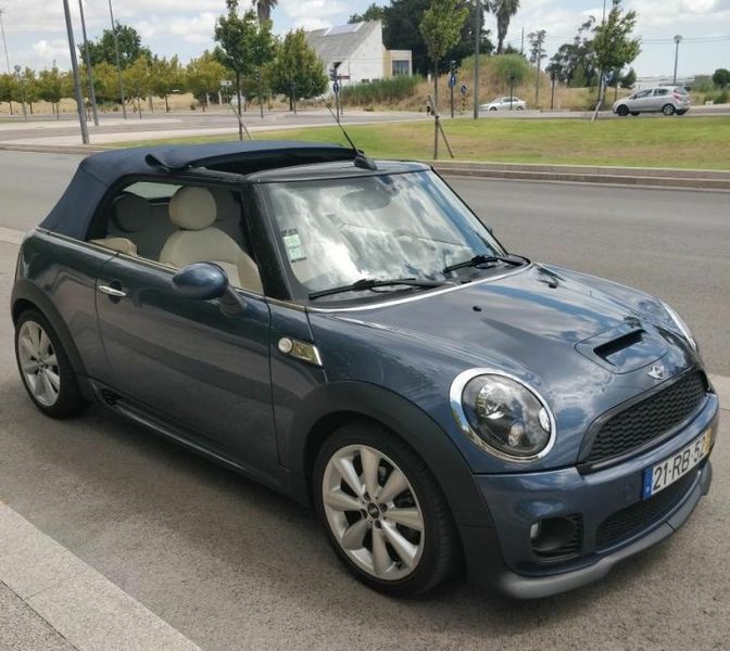 MINI Cooper Cabrio • 2010 • 107,225 km 1