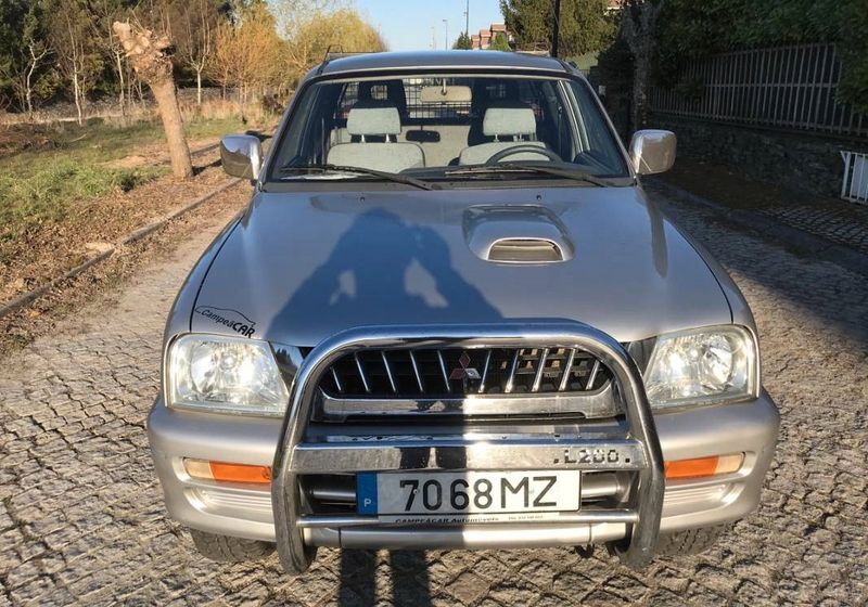 Mitsubishi L200 • 2000 • 200,000 km 8