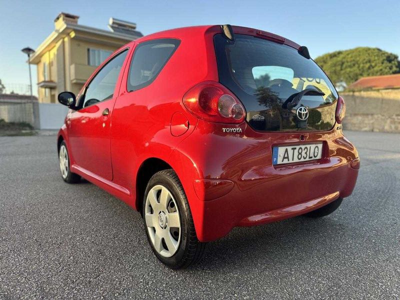 Toyota Yaris • 2006 • 156,000 km 3