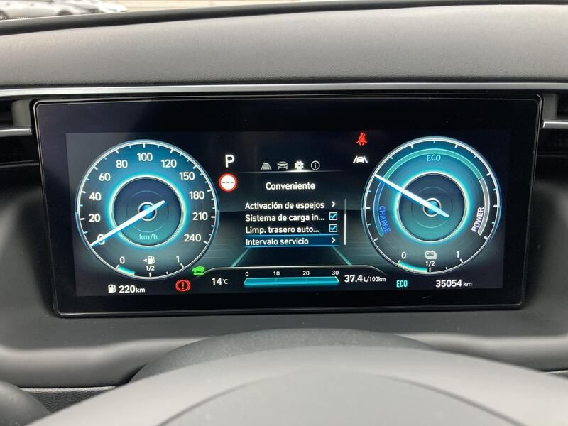 Hyundai Tucson • 2022 • 35,051 km 34