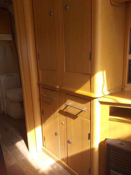 Volkswagen Crafter • 2006 • 25,000 km 3