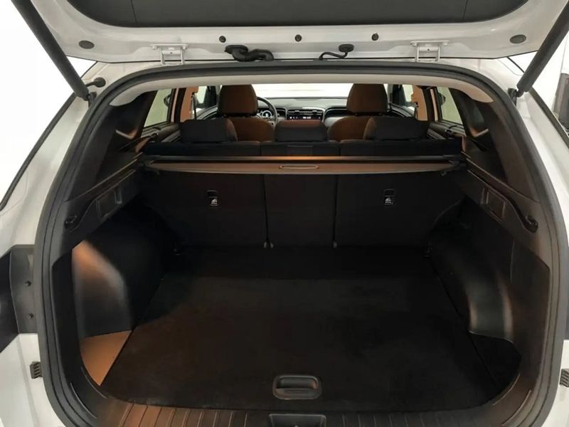 Hyundai Tucson • 2021 • 80,000 km 6