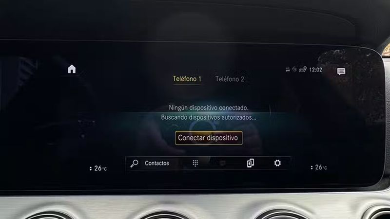 Mercedes-Benz E • 2020 • 115,784 km 12