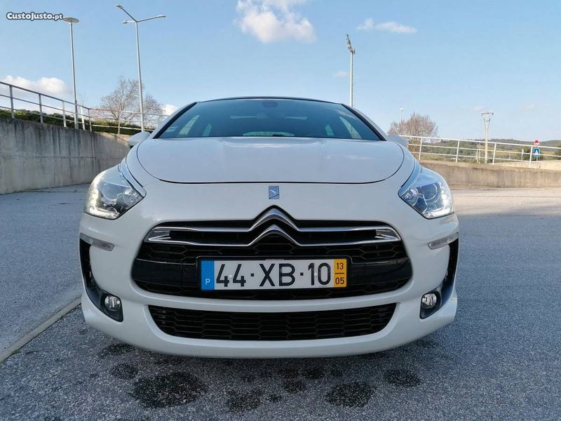 Citroën DS5 • 2013 • 140,000 km 4