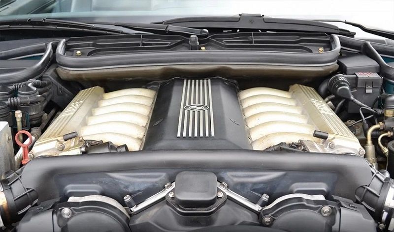 BMW 8 Series • 1991 • 87,000 km 3