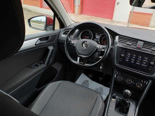Volkswagen Tiguan • 2017 • 145,000 km 16