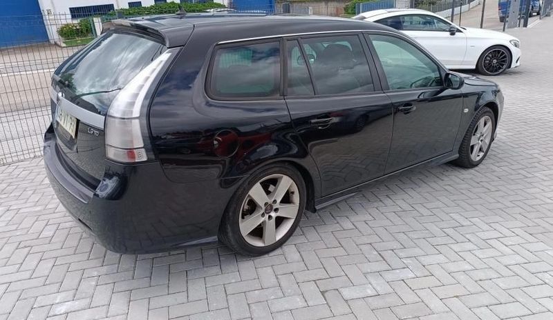 Saab 9-3 • 2008 • 300,000 km 4