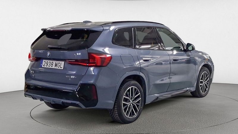 BMW X1 • 2023 • 49,000 km 2
