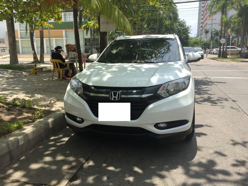 Honda HR-V • 2016 • 85,000 km 1