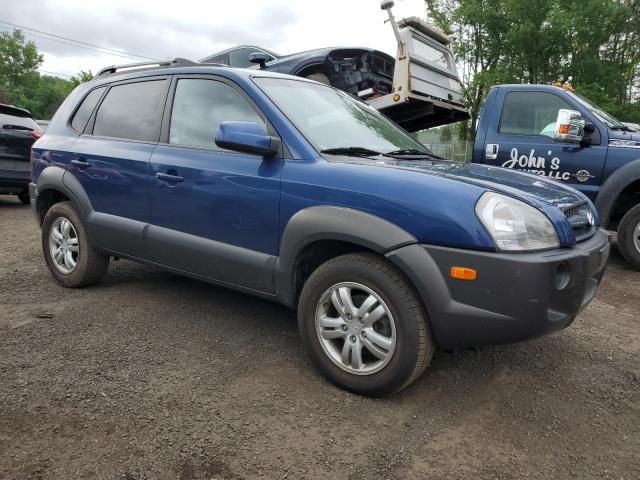 Hyundai Tucson • 2006 • 10,000 mi 1