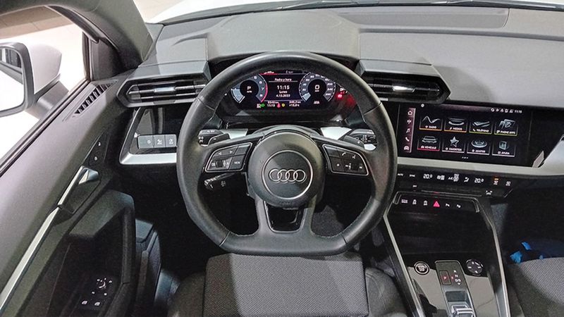 Audi A3 • 2022 • 9,345 km 16