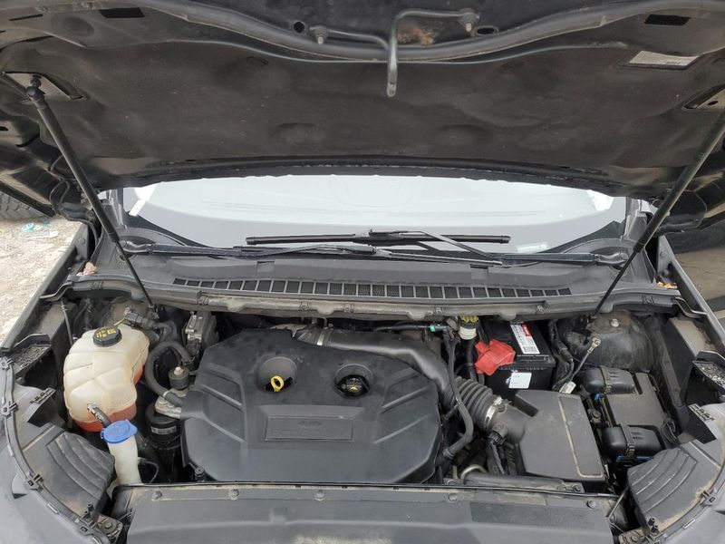 Ford Edge • 2015 • 10,000 mi 10