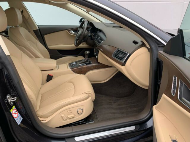 Audi A7 • 2014 • 79,000 km 6