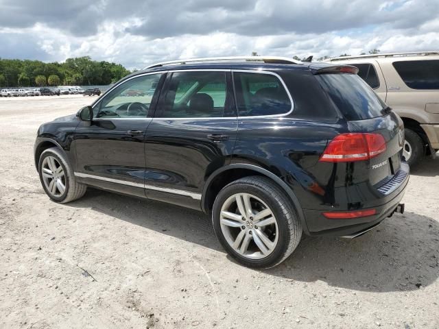 Volkswagen Touareg • 2013 • 10,000 mi 4