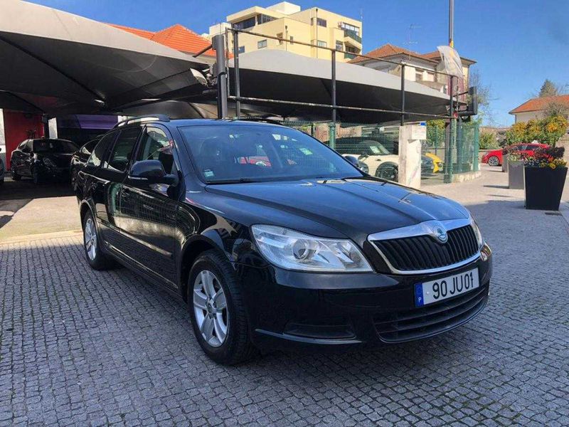 Škoda Octavia • 2010 • 200,000 km 1