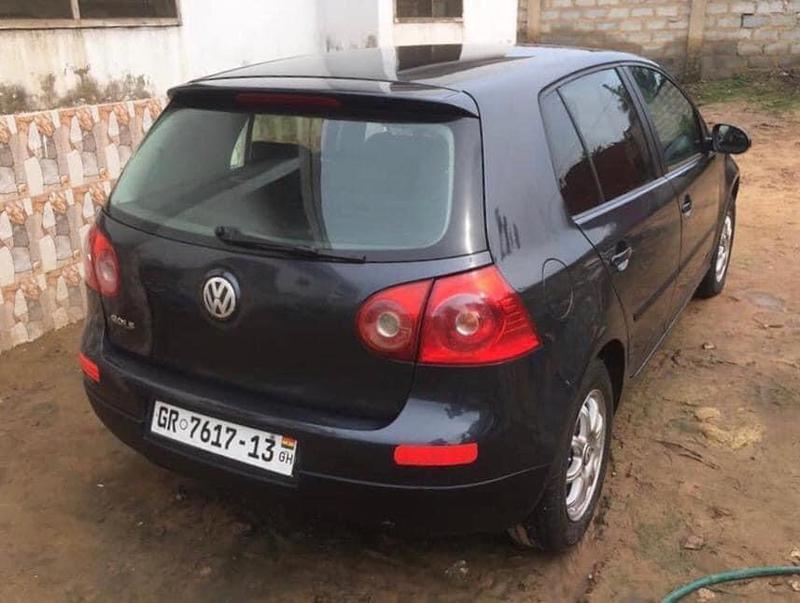Volkswagen Golf • 2005 • 243,123 km 5