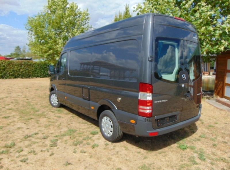 Mercedes-Benz Sprinter • 2019 • 84,800 km 3