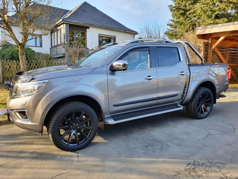 Nissan NP300 Pickup • 2018 • 86,000 km 5
