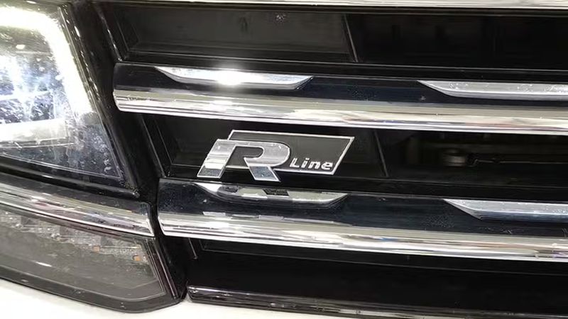 Volkswagen Tiguan • 2018 • 116,000 km 5