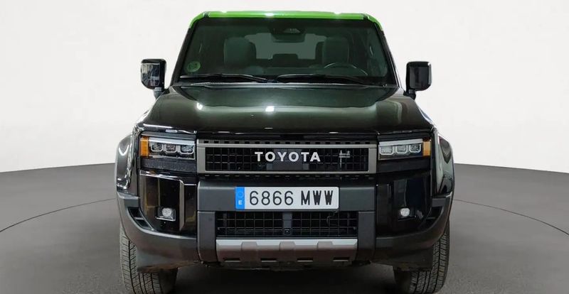 Toyota Land Cruiser • 2024 • 6,583 km 8