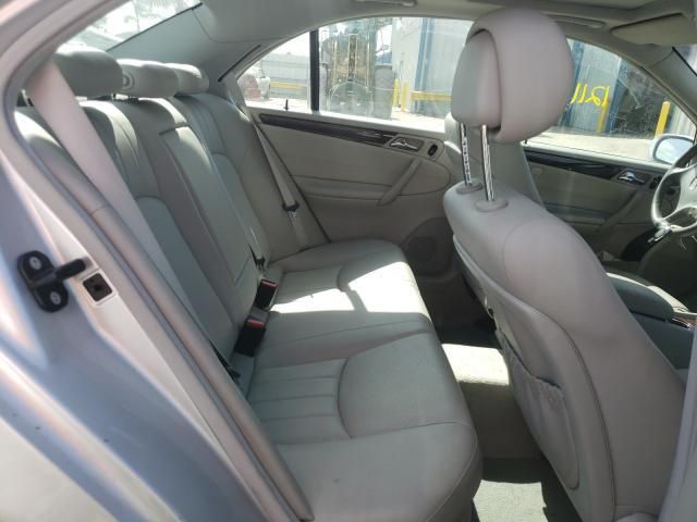 Mercedes-Benz C-Class • 2007 • 10,000 mi 7