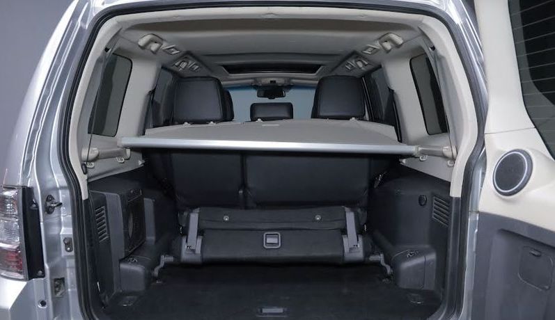 Mitsubishi Pajero • 2018 • 96,000 km 6